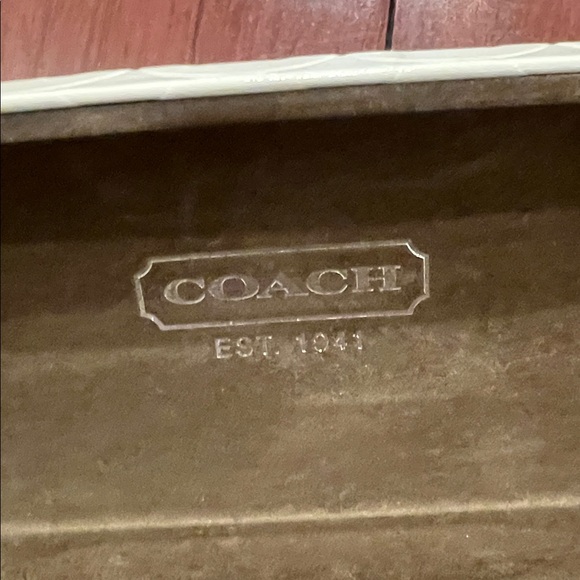 Coach Glasses Case - Picture 4 of 6